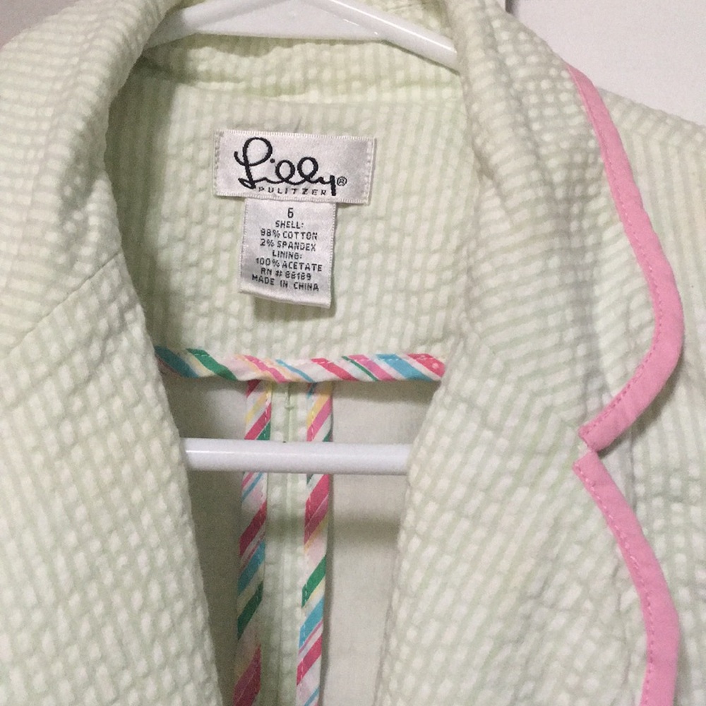 Blazer - Picture 2 of 5
